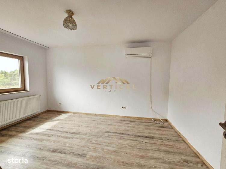 Casă cu 3 camere în Berceni