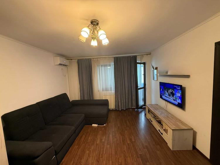 Garsonieră decomandată în Central
