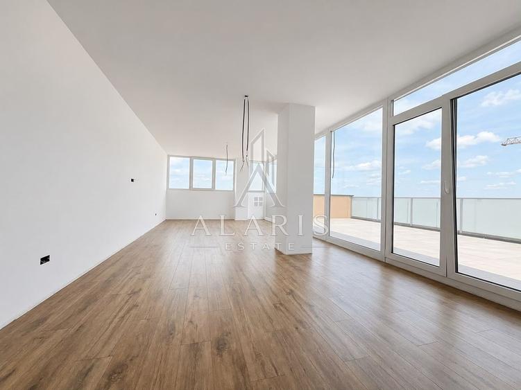 Apartament cu 3 camere semidecomandat în Torontalului