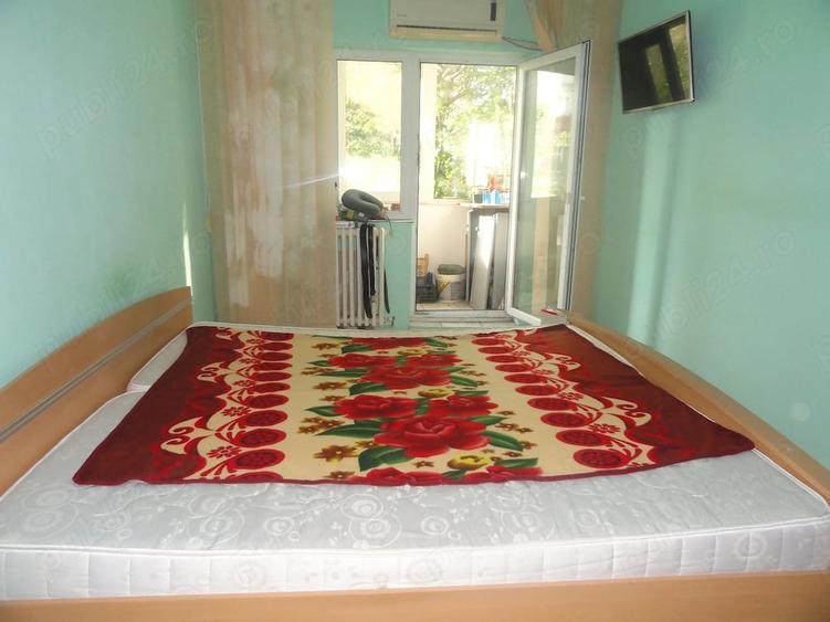 Apartament cu 4 camere decomandat în Micălaca