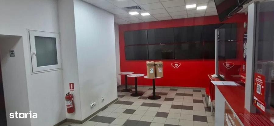 Spațiu comercial, de 64 mp, în Giurgiului