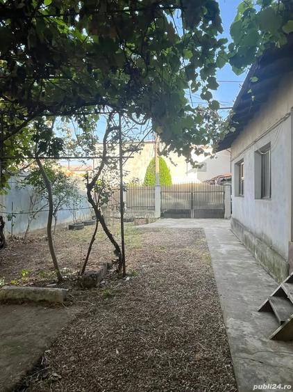 Casă cu 4 camere cu Teren 836 Mp în Andrei Mureșanu