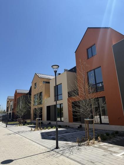 Vila noua, 4 camere, complex case The Meadows, Petrom City, Genesis School, Deutsche Schule - 7
