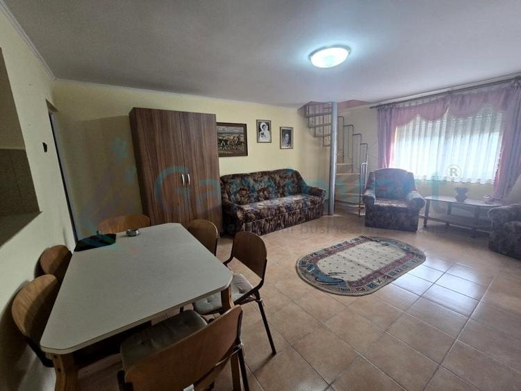 Casă individuală cu 3 camere cu Canalizare în Leș