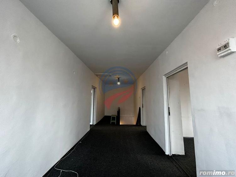 Casă cu 8 camere cu Teren 117 Mp în Ultracentral