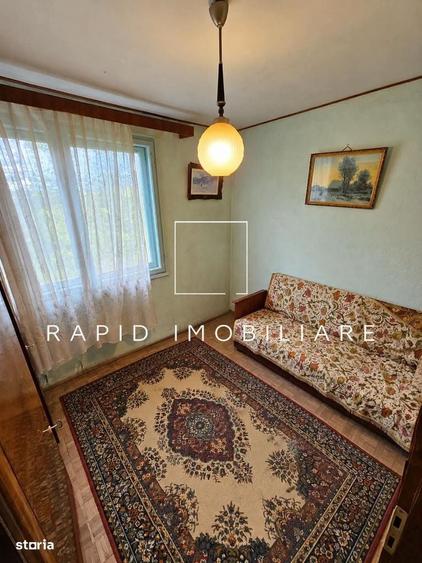 Apartament cu 3 camere decomandat în Mazepa 1