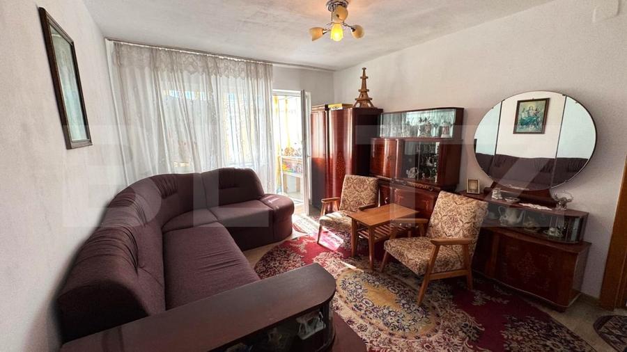 Apartament cu 2 camere semidecomandat, mobilat în Nord