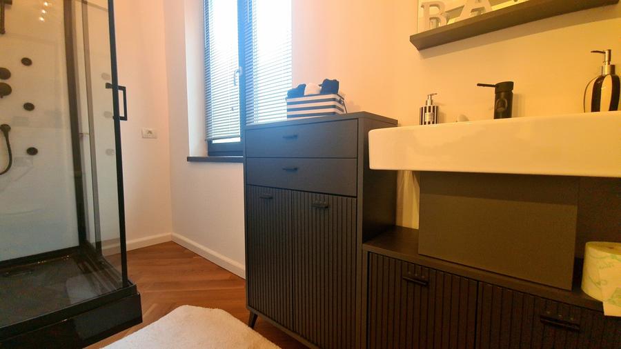 Casă cu 2 camere cu Canalizare în Centrul Istoric