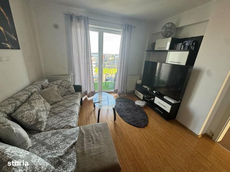 Apartament cu 2 camere decomandat în Avantgarden
