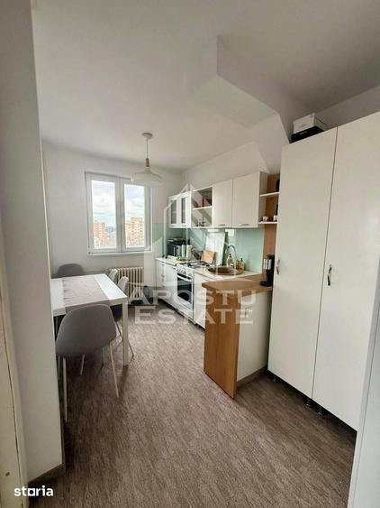 Apartament cu 2 camere decomandat în Soarelui