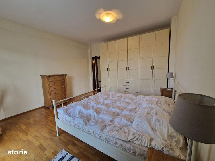 Apartament cu 3 camere, mobilat în Romană