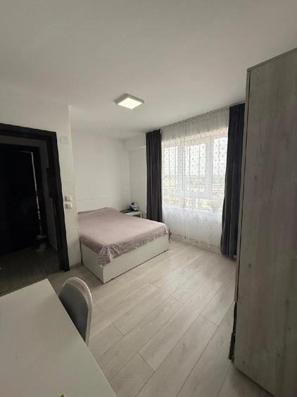Apartament cu 3 camere decomandat în Cug