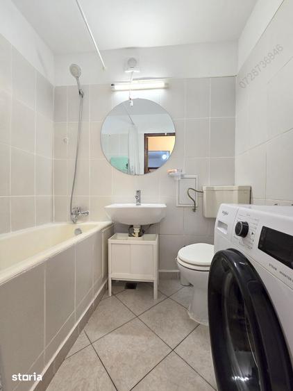 Apartament cu 4 camere decomandat, mobilat în Berceni