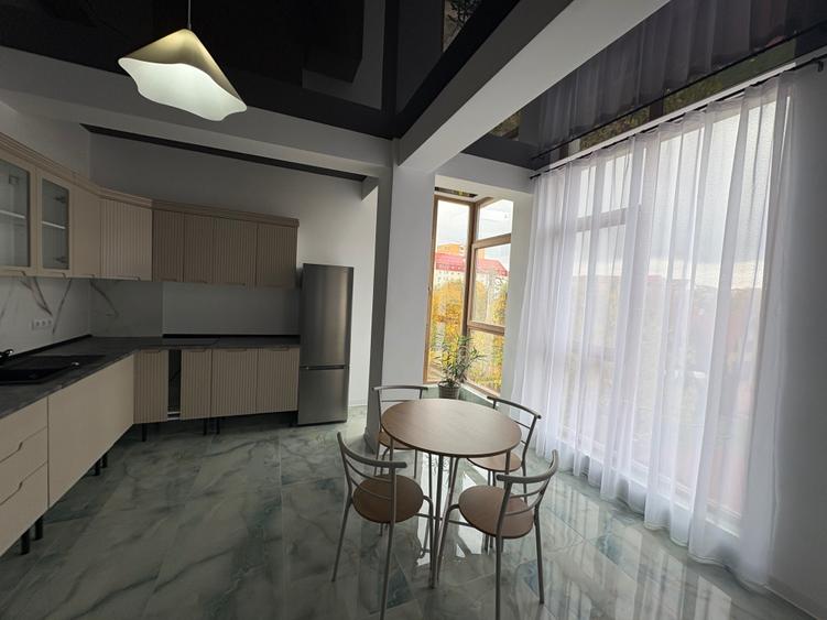 Apartament cu 2 camere semidecomandat în Exterior Vest