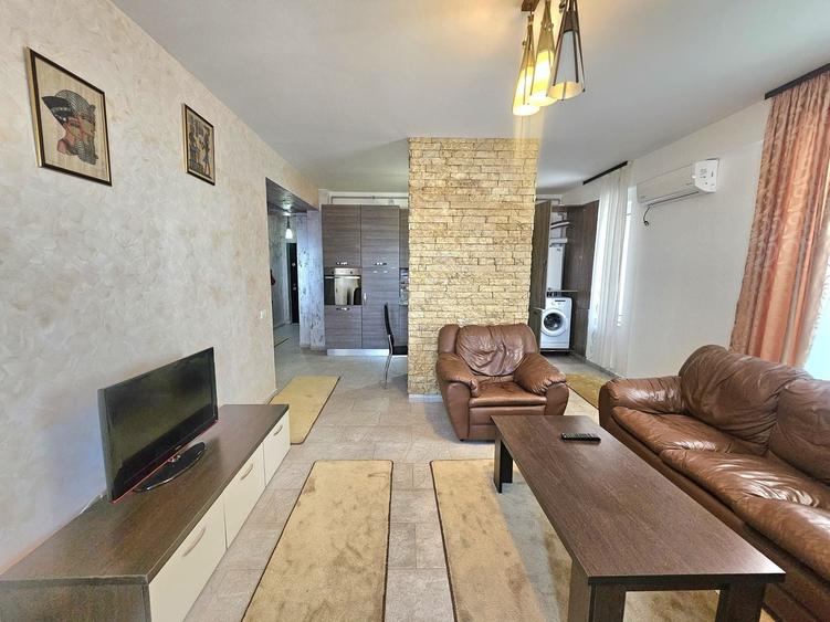 Apartament cu 2 camere decomandat, mobilat în Sud-Est