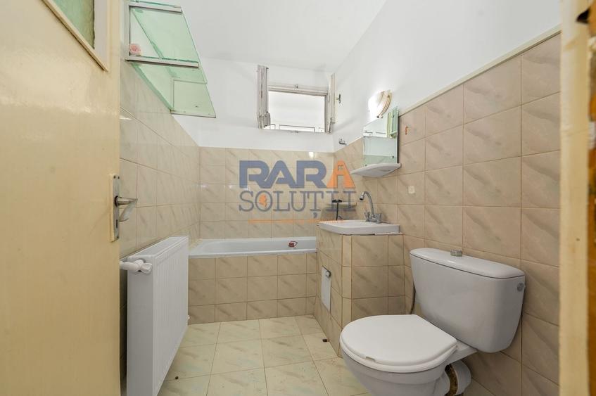 Apartament cu 3 camere decomandat, mobilat în Est
