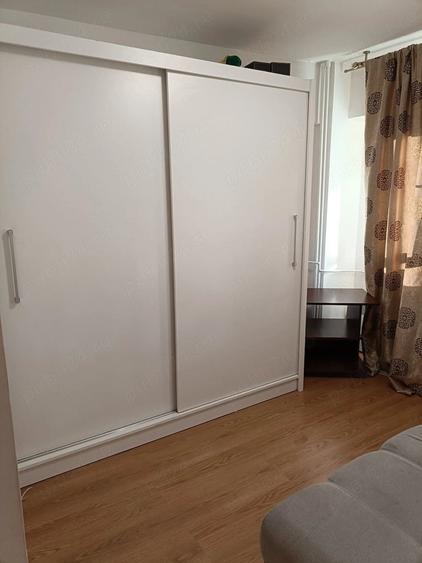Apartament cu 2 camere semidecomandat în 1 Mai