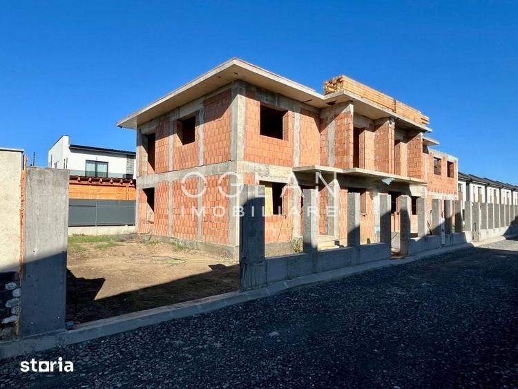 Casă cu 4 camere cu Teren 250 Mp în Șelimbăr