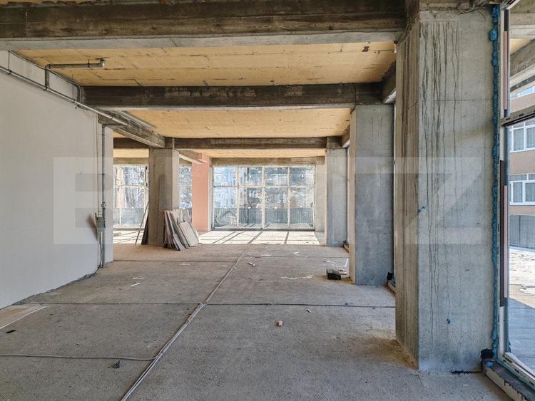 Spațiu comercial, de 200 mp, în Burdujeni