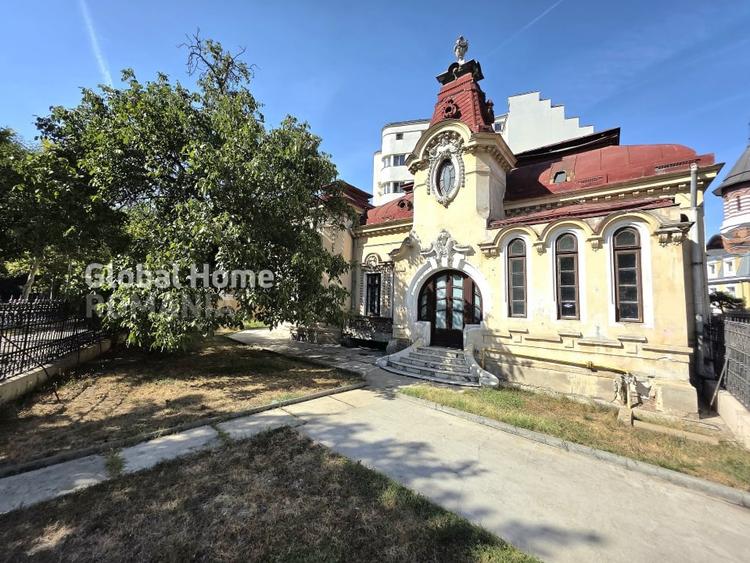 Casă individuală cu 5 camere cu Canalizare în Ultracentral