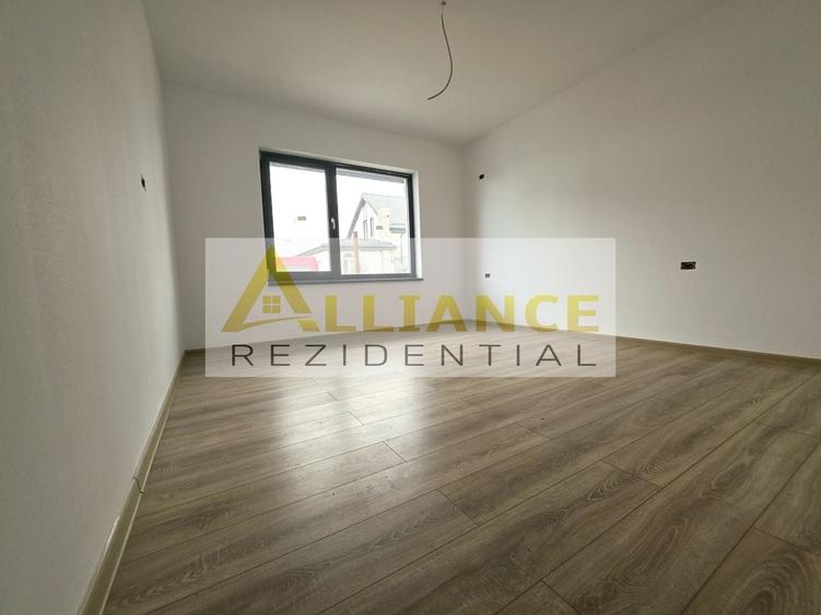 Casă individuală cu 4 camere cu Teren 356 Mp în Berceni
