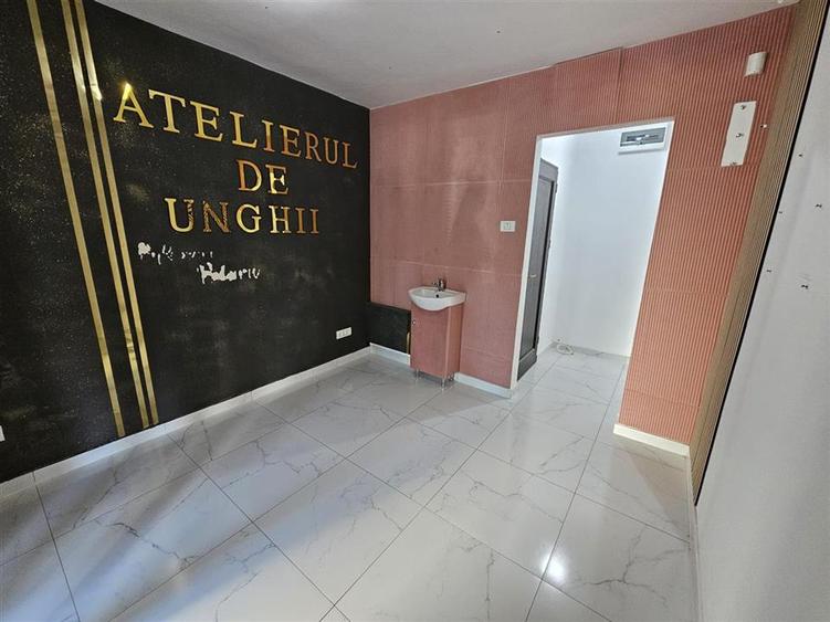 Spațiu comercial, de 32 mp, în Tractorul