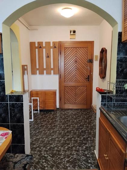 Apartament cu 2 camere decomandat în Exterior Vest