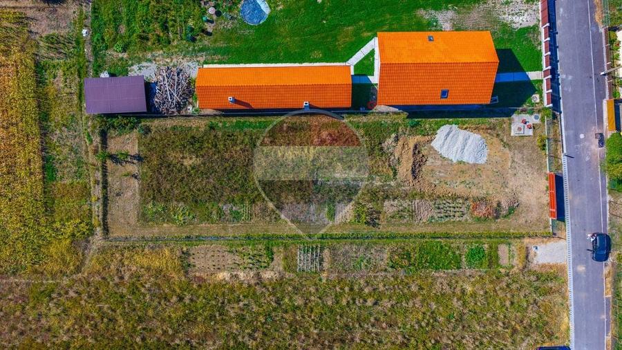 Teren Construcții intravilan de 1200 mp, în Feldioara