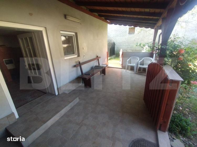 Casă cu 3 camere în Simionești