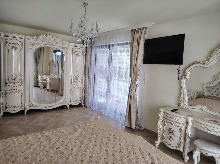 Apartament cu 2 camere decomandat în Florești