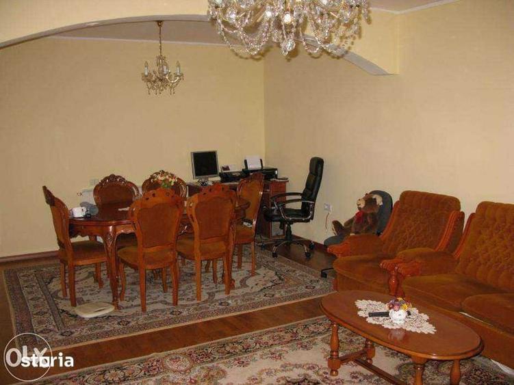 Casă cu 4 camere cu Teren 200 Mp în Central