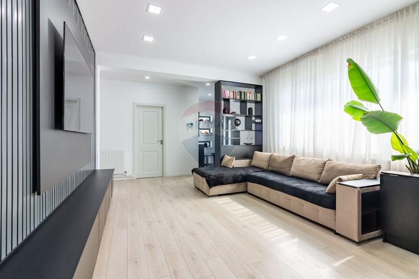 Casă individuală cu 4 camere cu Teren 609 Mp în Dimieni