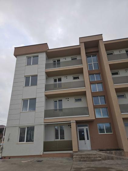 Apartament cu 2 camere decomandat în Mangalia