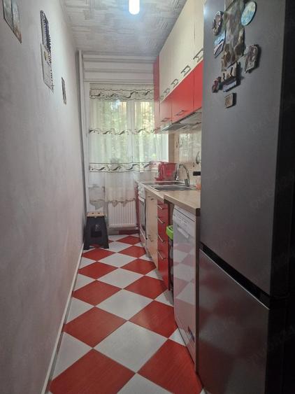 Apartament cu 2 camere semidecomandat în Calea Aradului