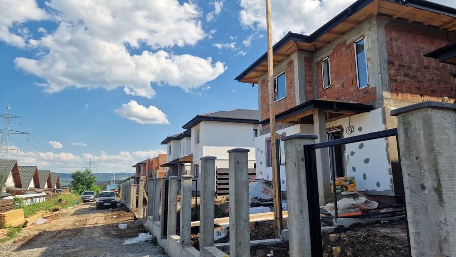 Casă cu 4 camere în Miroslava