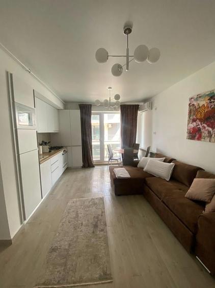 Apartament cu 2 camere, mobilat în Nord