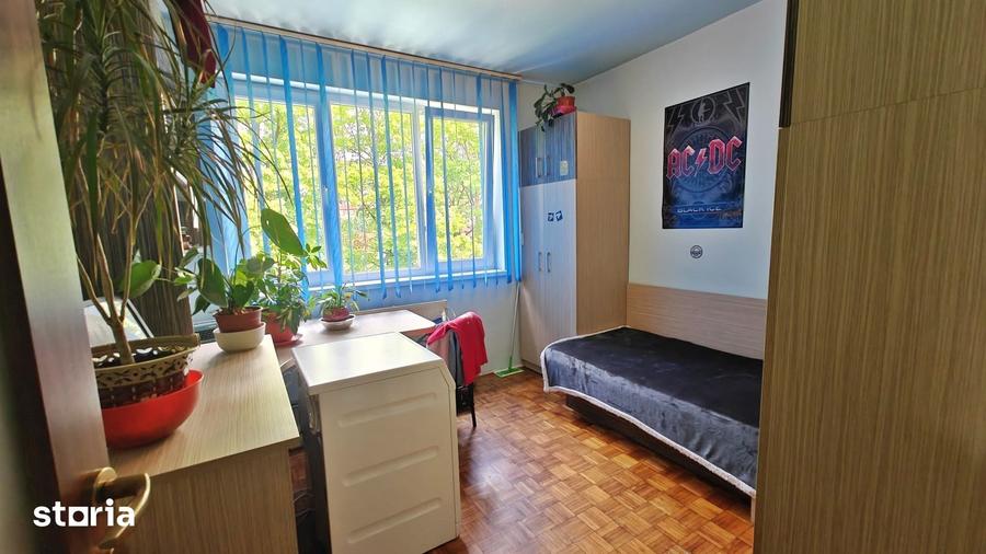 Apartament cu 4 camere semidecomandat în Grigorescu