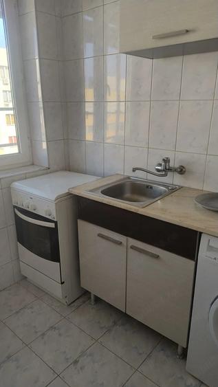Garsonieră semidecomandată în Vatra Luminoasă