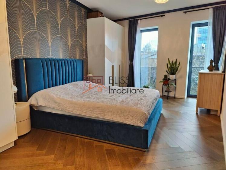 Apartament cu 3 camere semidecomandat în Dacia