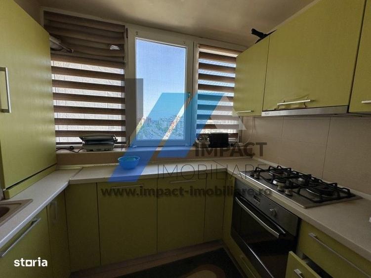 Apartament cu 4 camere decomandat, mobilat în Calea București