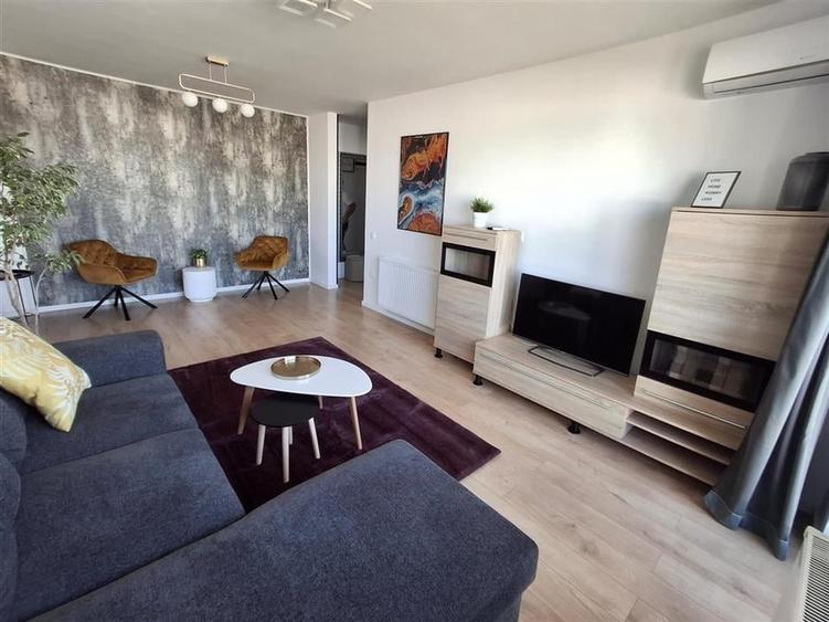 Apartament cu 3 camere semidecomandat în Arhitecților - Calea Cisnădiei