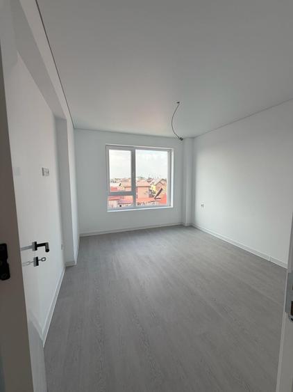 Apartament cu 2 camere decomandat în Militari