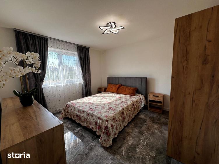 Casă cu 3 camere decomandat cu Teren 840 Mp în Central