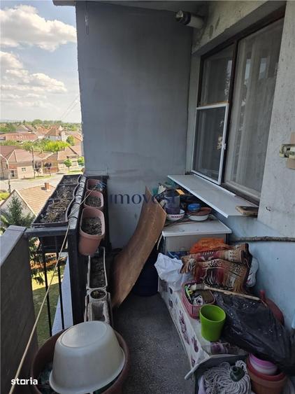 Apartament cu 3 camere decomandat în Cloșca