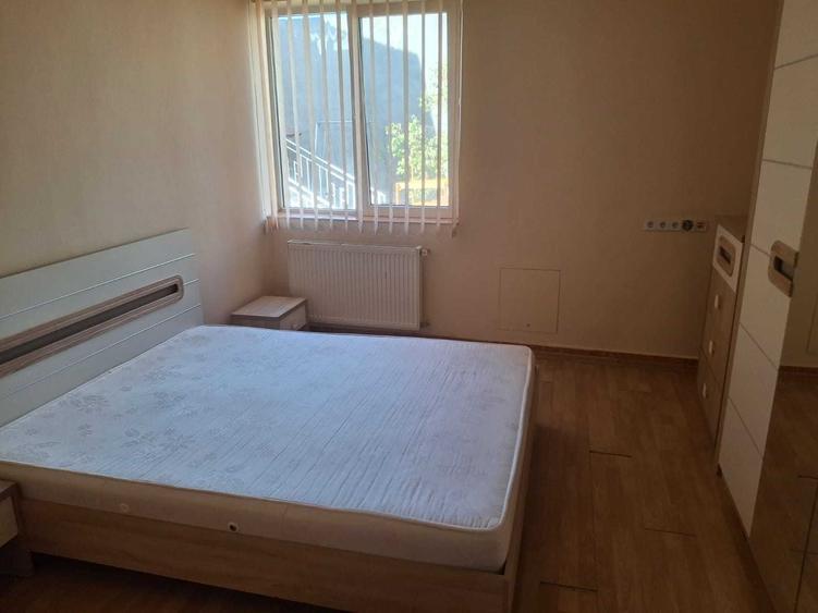 Apartament cu 2 camere semidecomandat în Cantemir