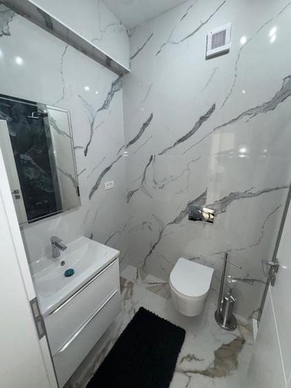 Apartament cu 2 camere semidecomandat, mobilat în Tomis Nord