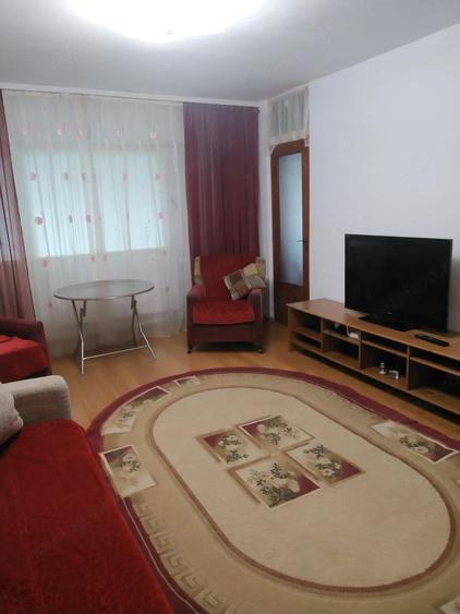 Garsonieră decomandată în Tei