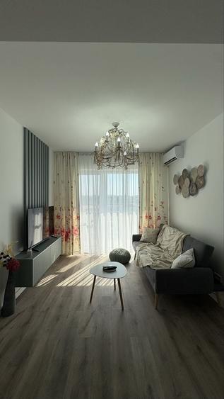Apartament cu 2 camere decomandat în Central