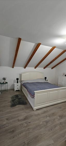 Casă cu Teren 354 Mp în Giroc