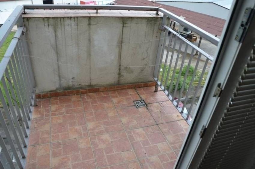 Apartament cu 2 camere decomandat în Aradului